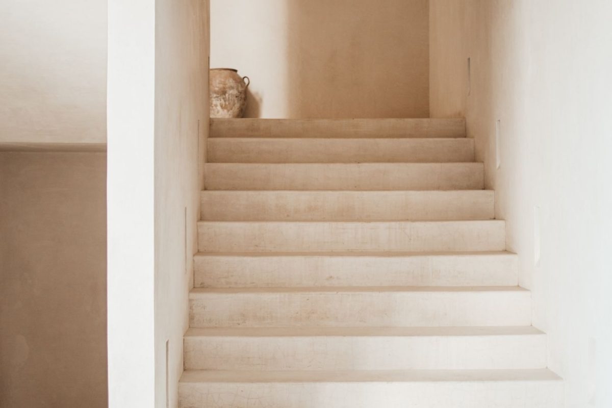 Successful living for muslim women